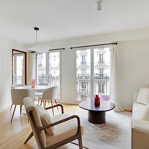 Pick A Flat's In Saint-germain - Rue De Sevres Appartement Paris